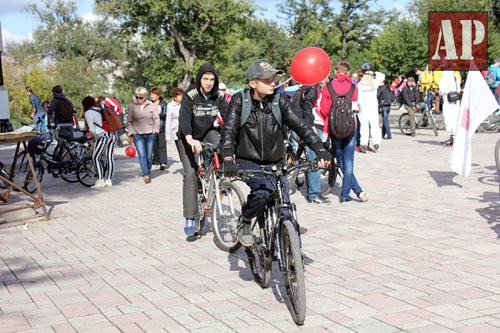 images img 0672 Фоторепортаж с велопарада в Астрахани.