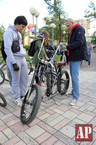 images img 0679 Фоторепортаж с велопарада в Астрахани.
