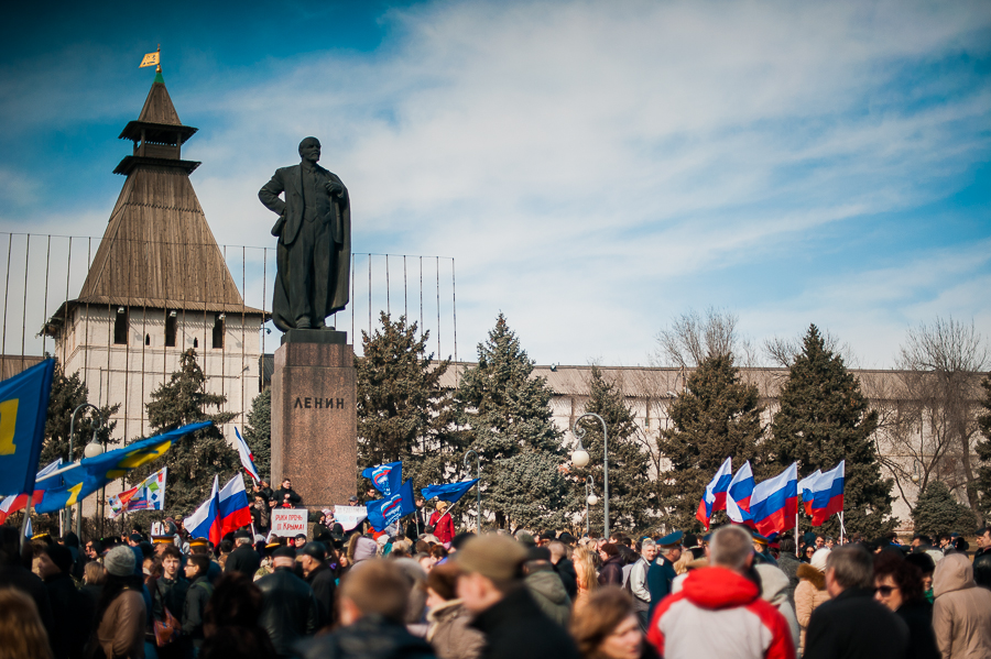 images novosti2 mitinRU UA 10.03%203 Астраханский митинг солидарности с украинским народом (ФОТО)