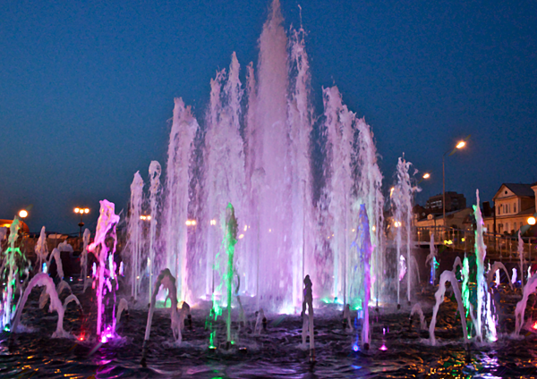 images novosti2 Culture fontan naberezhnaya Астраханские семьи отметят свой праздник на городской набережной