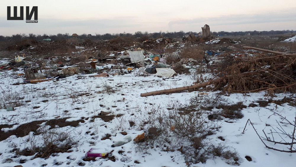323musoqaww Астраханские журналисты обнаружили у аэропорта горы мусора