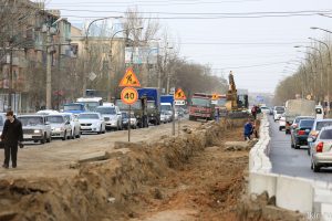 1 В Астрахани приступили к дорожным работам на улице Яблочкова