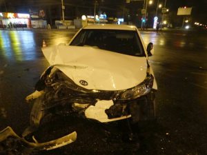 1 47 Скрывшийся с места ДТП в Астрахани виновник аварии задержан