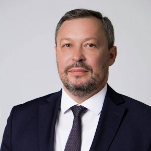 1 42 С должности ректора АГАСУ уволен Дмитрий Ануфриев