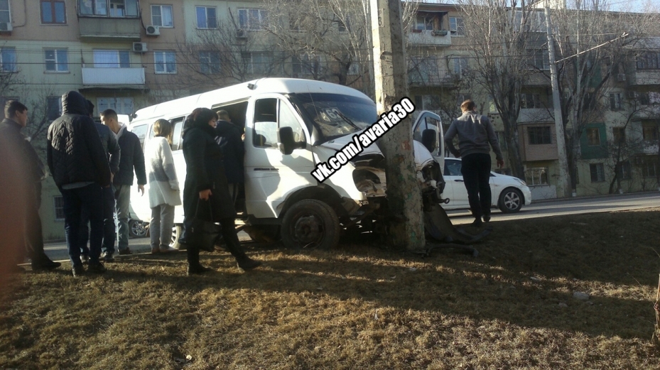 news 12022019 170819 В Астрахани снова попала в аварию маршрутка с людьми