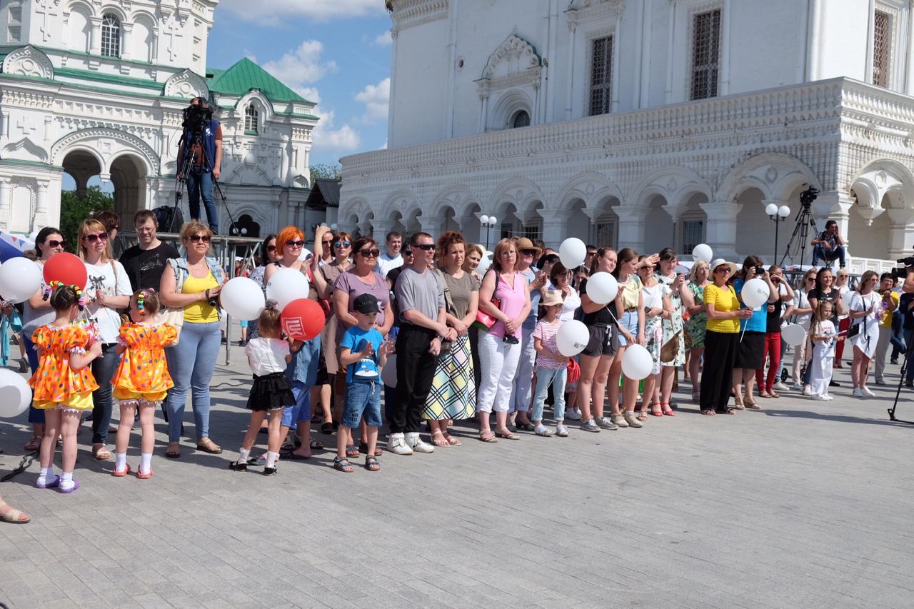 WhatsApp Image 2019 05 26 at 07.56.23 В Астрахани вновь прошла Социальная ярмарка
