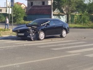 1 57 Маршрутка и иномарка не поделили дорогу на улице Дзержинского