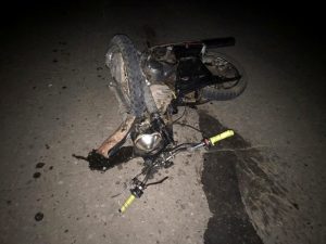 1 20 Под Астраханью погиб мотоциклист после столкновения с легковушкой