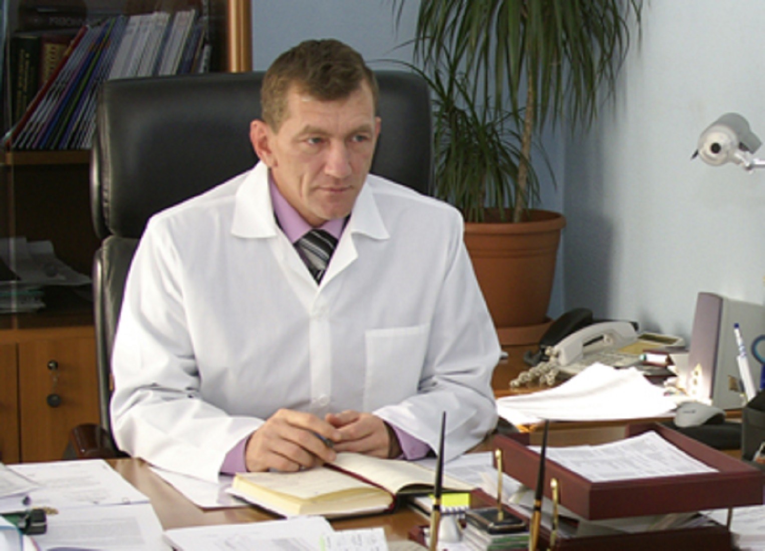 Главному врачу гбуз мо. Орлов главврач Кировской больницы Астрахань. Главврач Кировской больницы города Астрахани.
