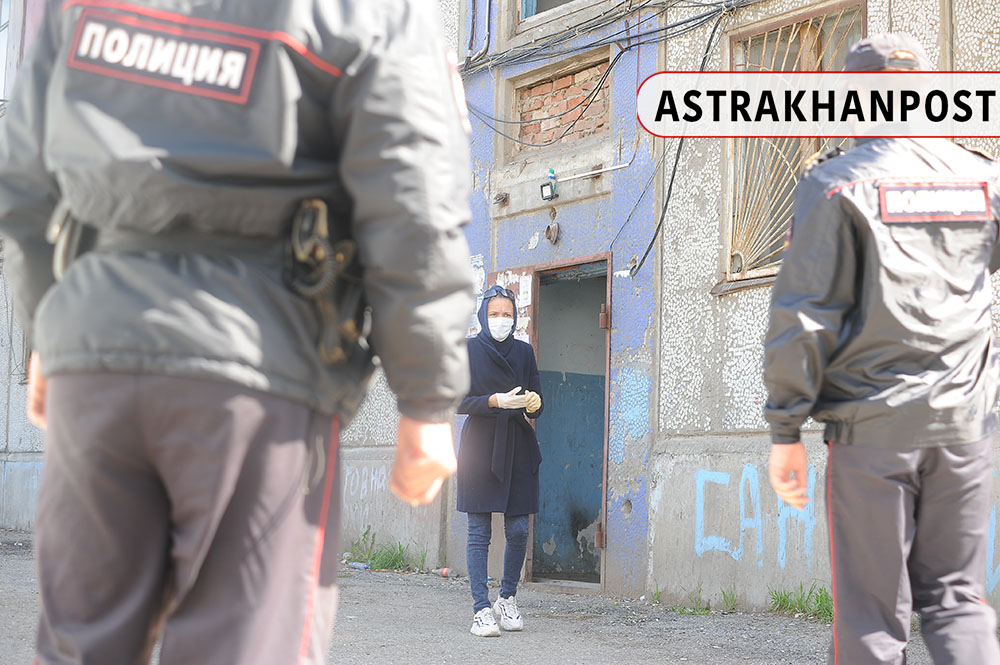 5 Об обстановке в отправленном на карантин общежитии в Астрахани: с места событий