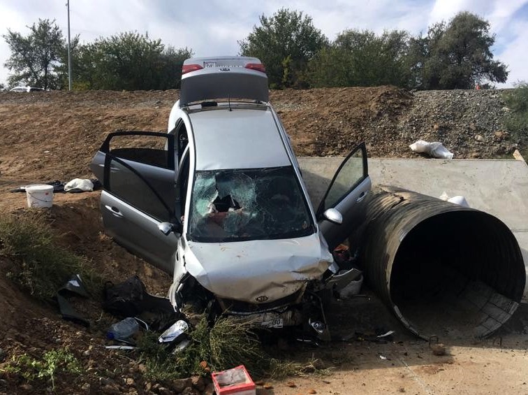 Новости астрахани сегодня последние свежие события. Авария в кизлярской трассе. Авария Астрахань Махачкала Кизляр трасса.