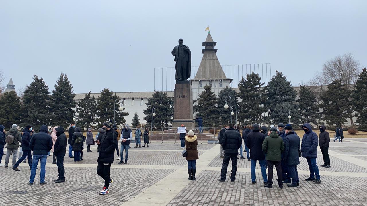 1 1 Как в Астрахани проходит несанкционированный митинг 31 января: онлайн-трансляция «Astrakhan Post»