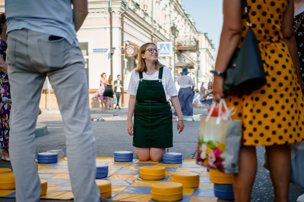 DSC04027 В Астрахани на улице Никольской творилось что-то интересное (фоторепортаж)