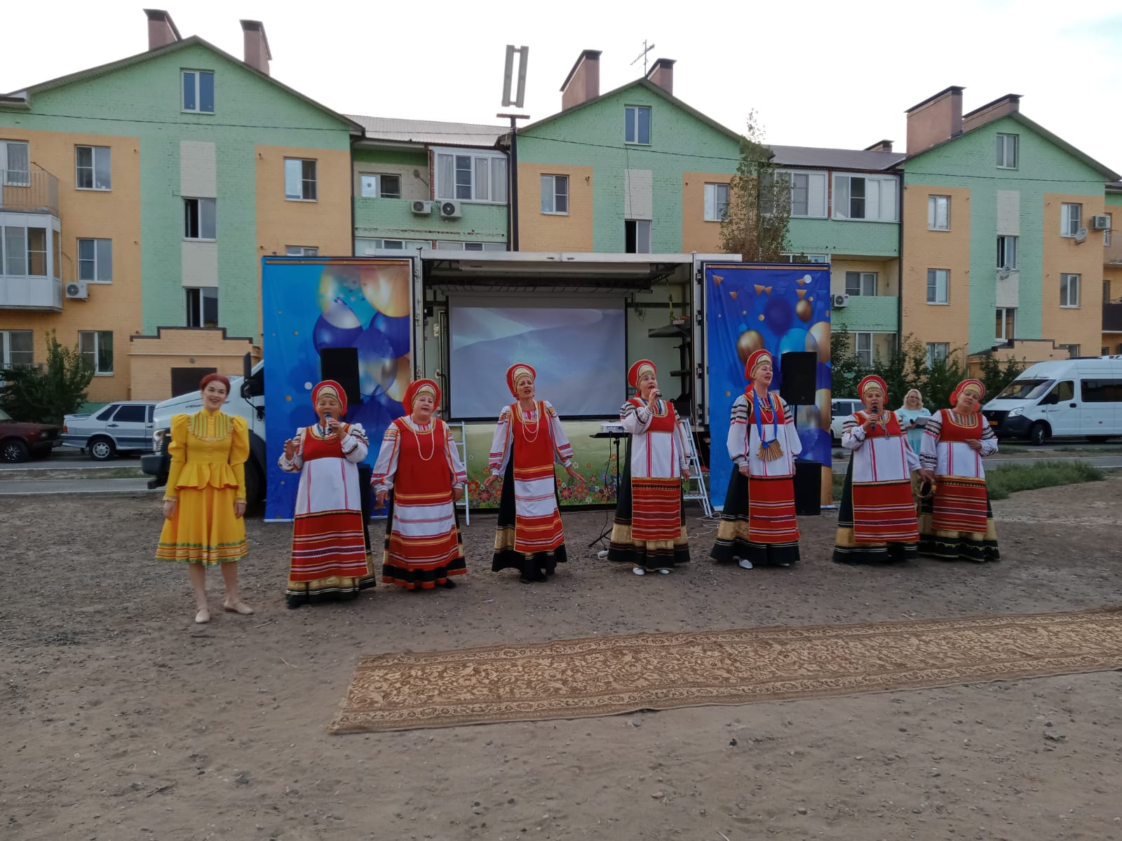 IMG 20210823 WA0050 Праздник в астраханском селе в честь Дня флага России