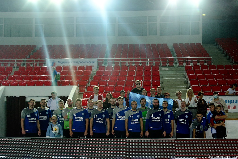 Астраханская гандбольная команда