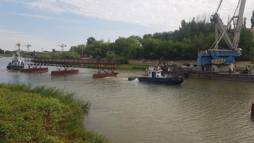 мост через Серебряную Воложку в Астрахани