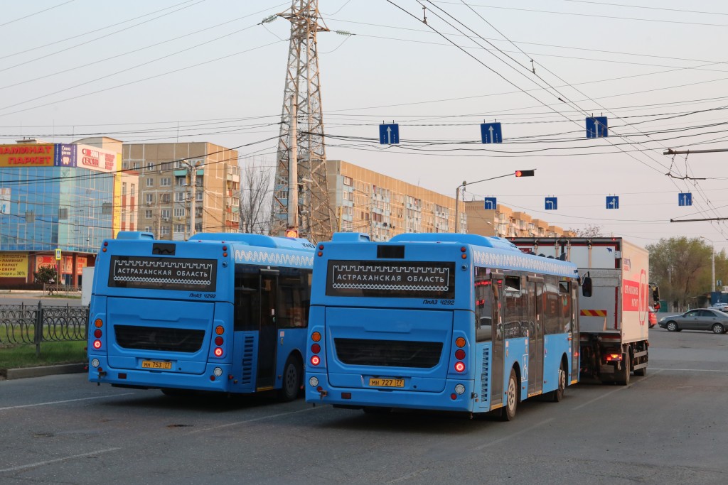общественный транспорт в Астрахани