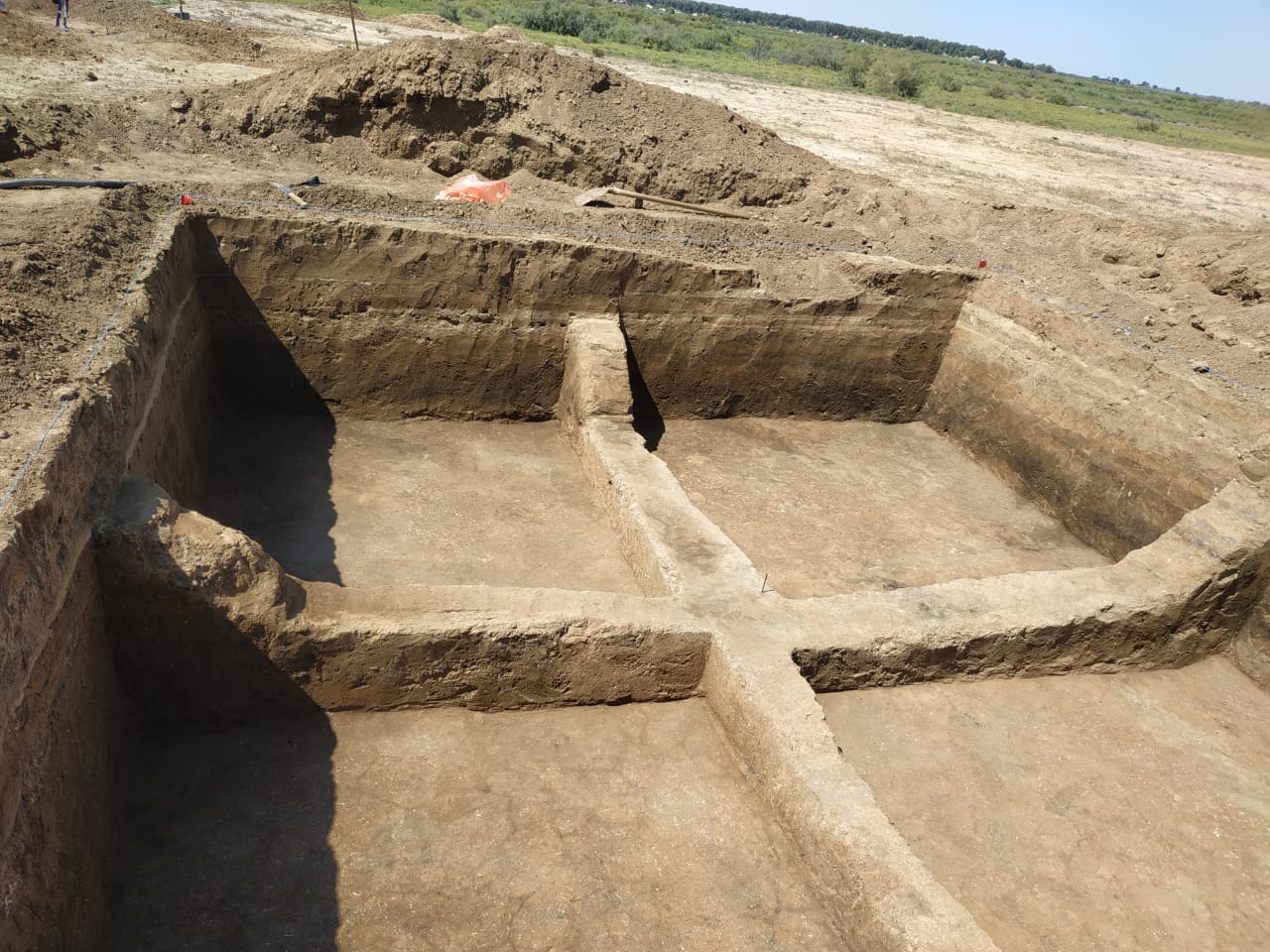 Археологические раскопки в Астраханской области