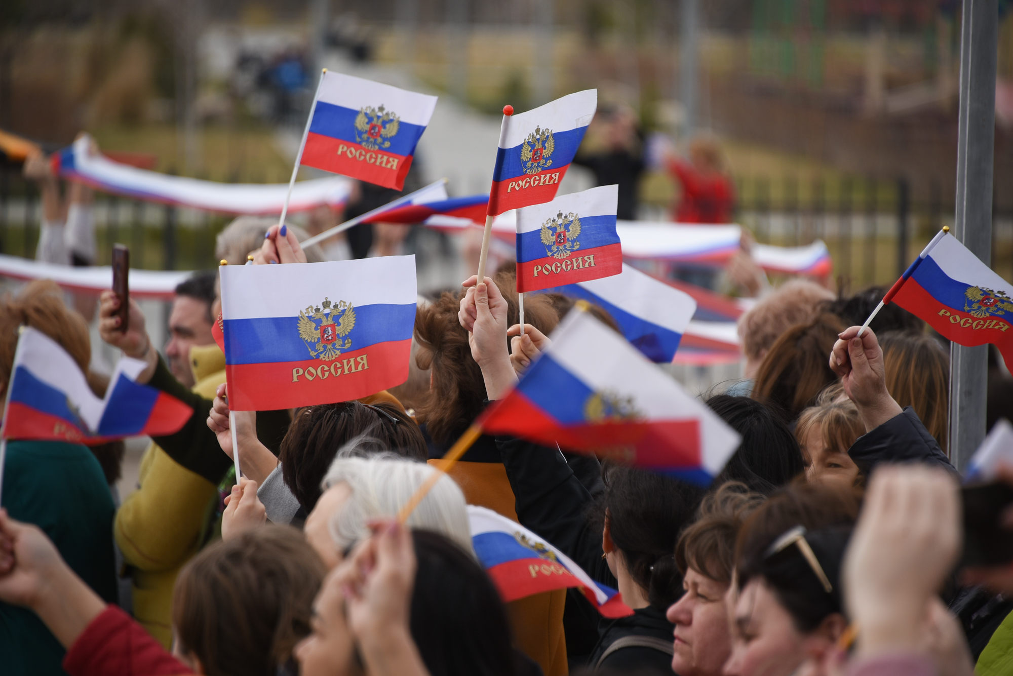 Картинки своих не бросаем в поддержку российских военных