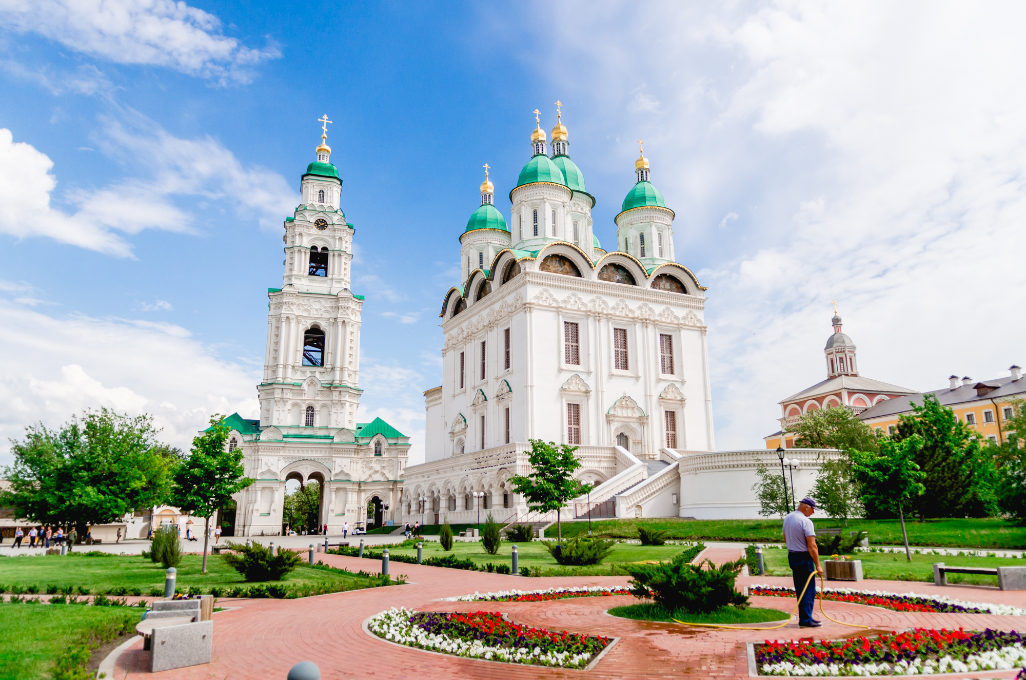 Фото ле астрахань