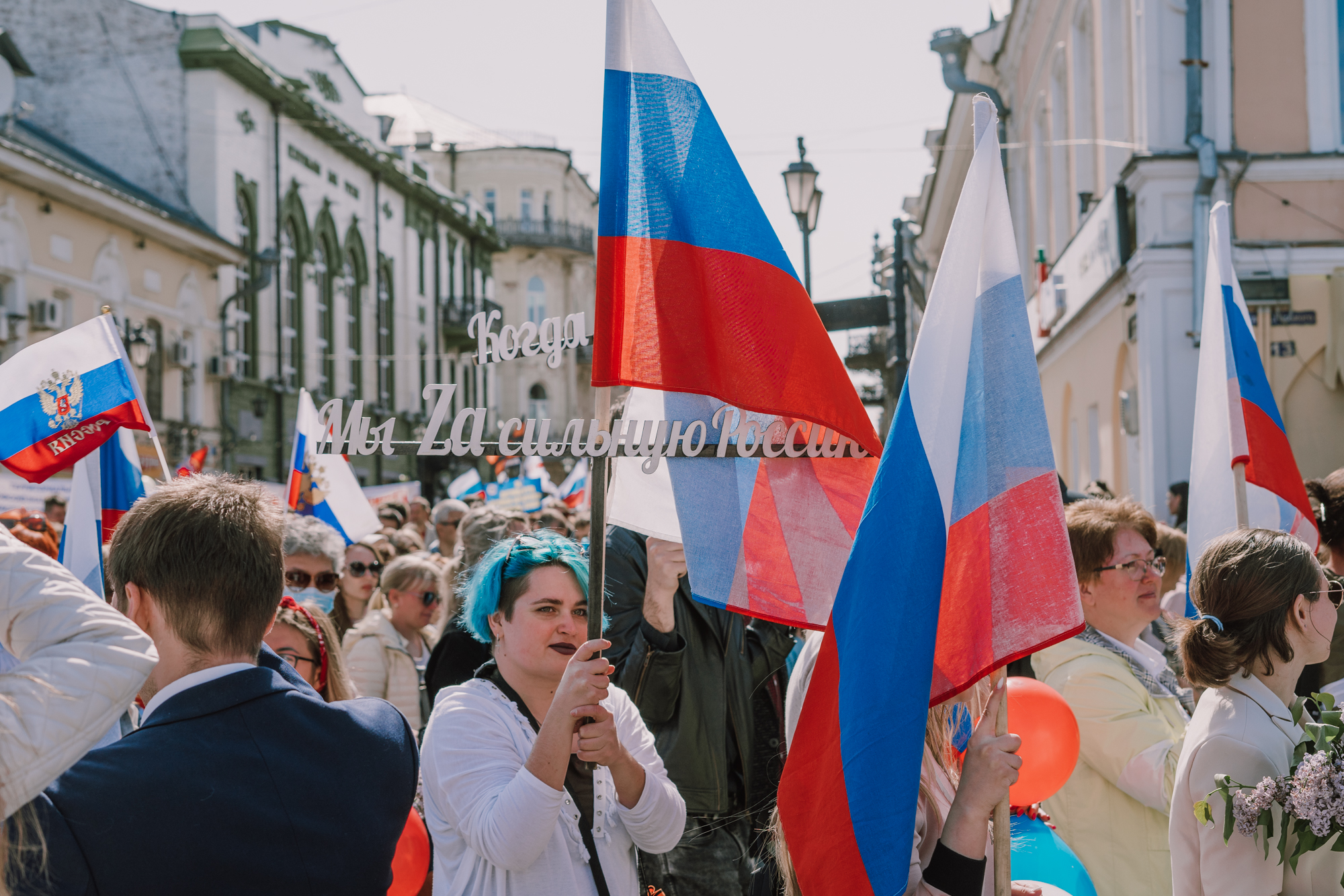 DSC07747 Торжественное первомайское шествие в Астрахани: как это было