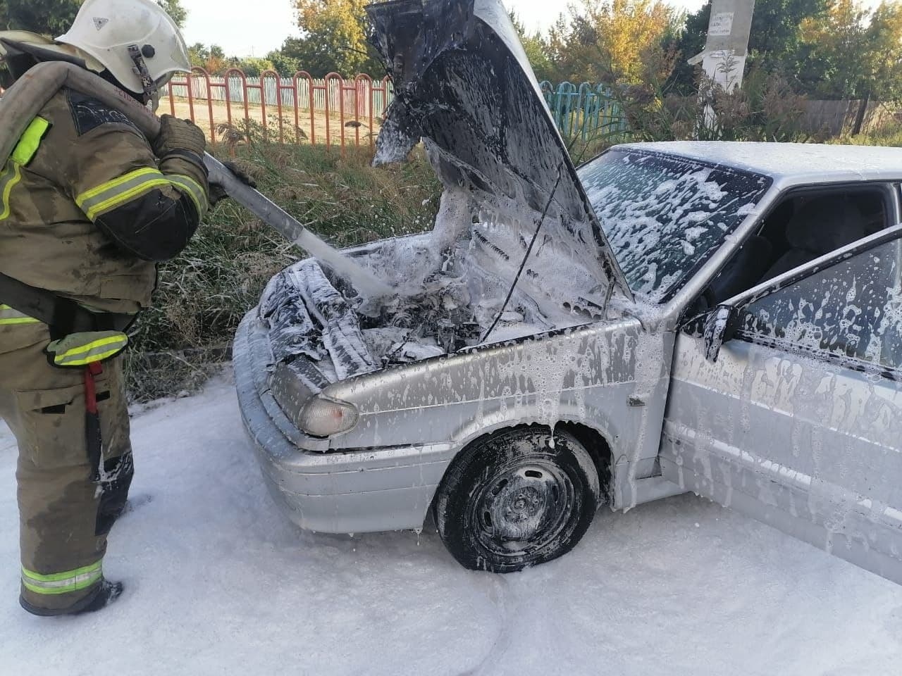 Почему в Астрахани горят автомобили | 06.11.2022 | Астрахань - БезФормата