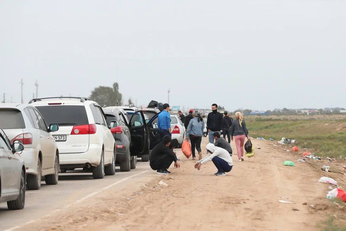 Из-за введенного спецрежима к границе с Казахстаном по трассе Астрахань –  Красный Яр пускают только астраханские авто | 30.09.2022 | Астрахань -  БезФормата