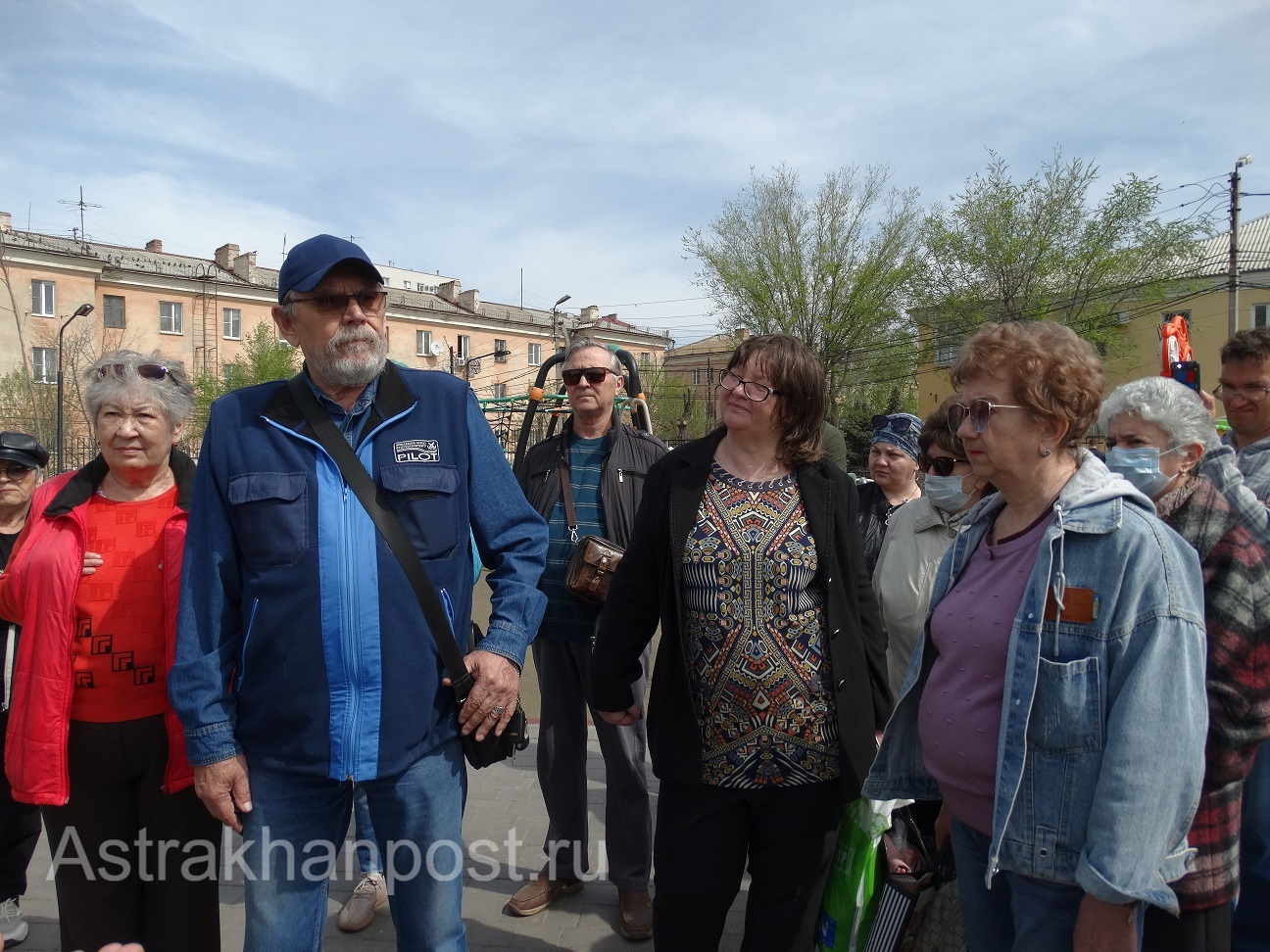 Астраханцы в третий раз вышли на митинг против бродячих собак | 09.04.2023  | Астрахань - БезФормата